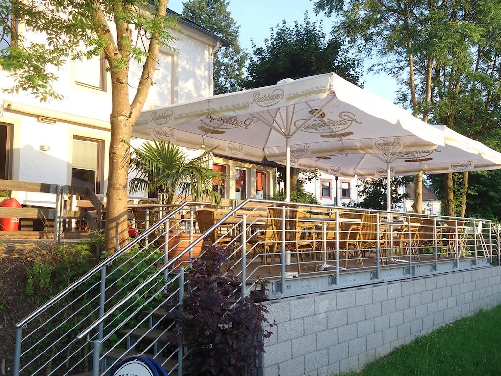 Kell am See Landgasthof Zur Post, Hochwaelder Radstation מראה חיצוני תמונה